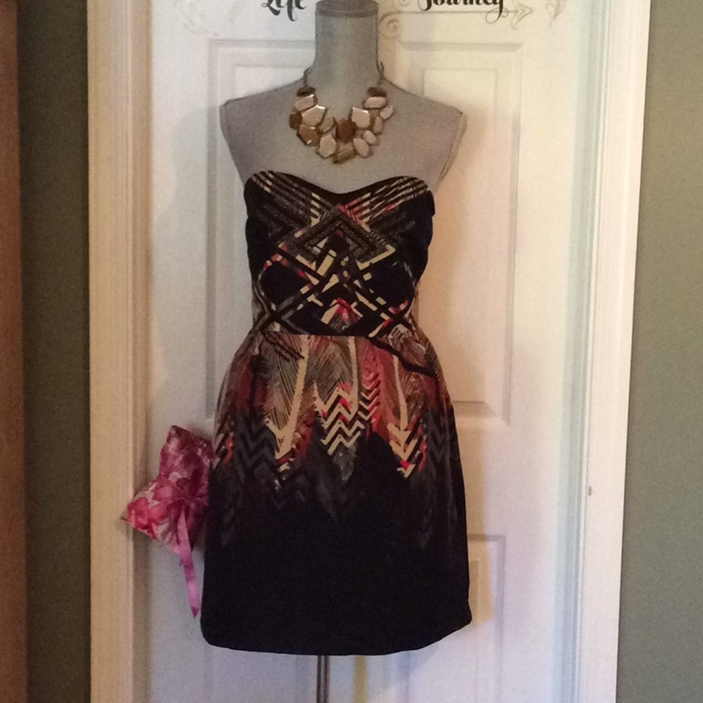 NWOT Strapless dress